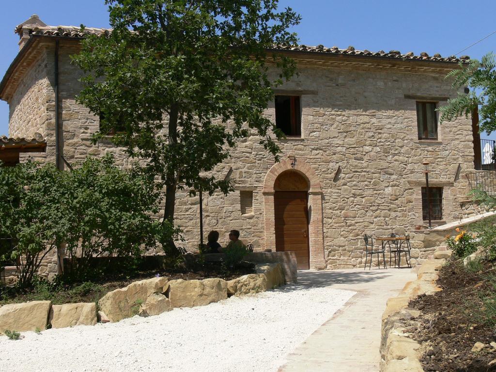 Locanda Dell'Istrice Camerino Exterior photo